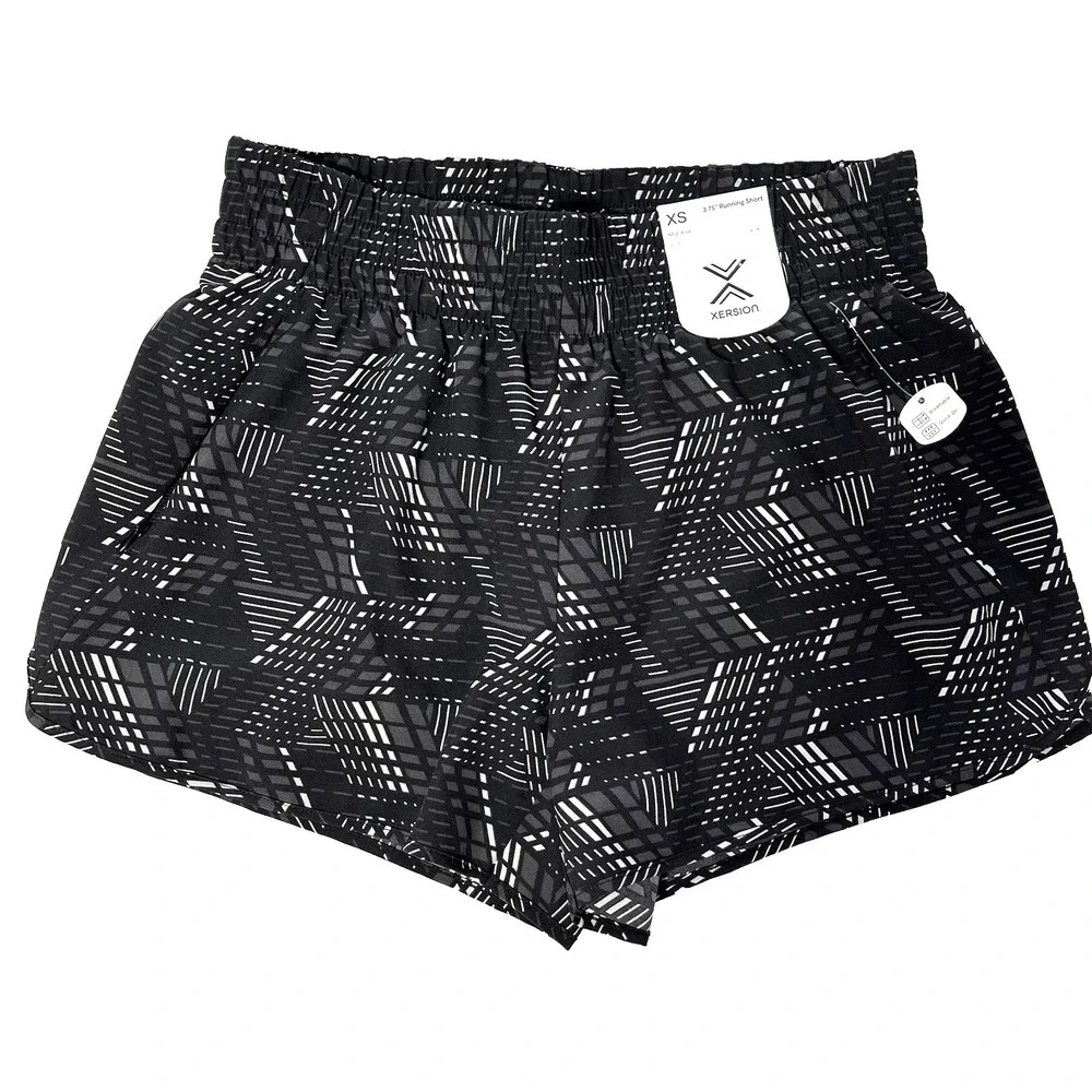 Xersion Active‎ Shorts Womens XS Black Lined Geometric Print Drawstring NWT